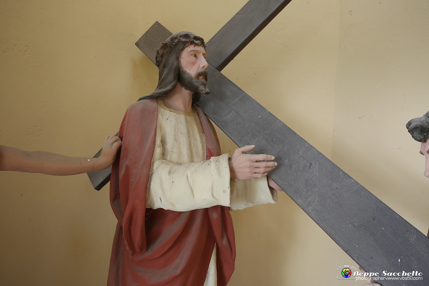 VBS_6616 - I Piloni della Via Crucis del Sacro Monte di Montà d'Alba.jpg
